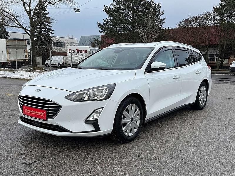Gebraucht Ford Focus Cool & Connect 95 PS (69 kW) 2021 Weiß Kombi