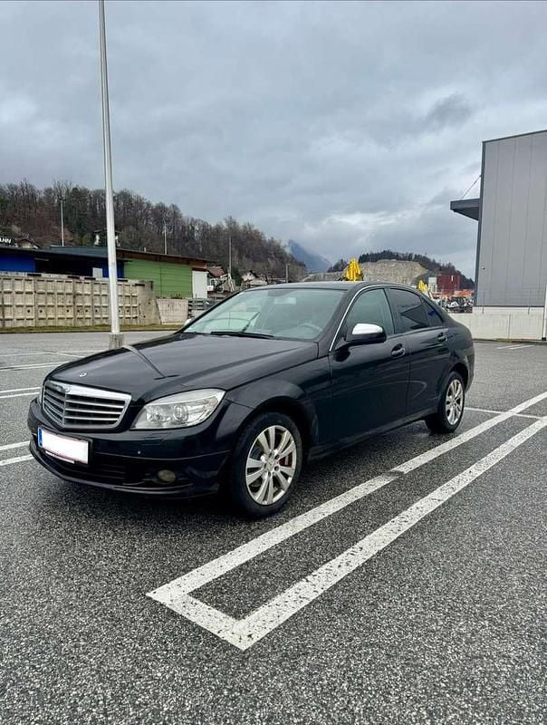 Gebraucht Mercedes C200 136 PS (100 kW) 2008 Schwarz Limousine