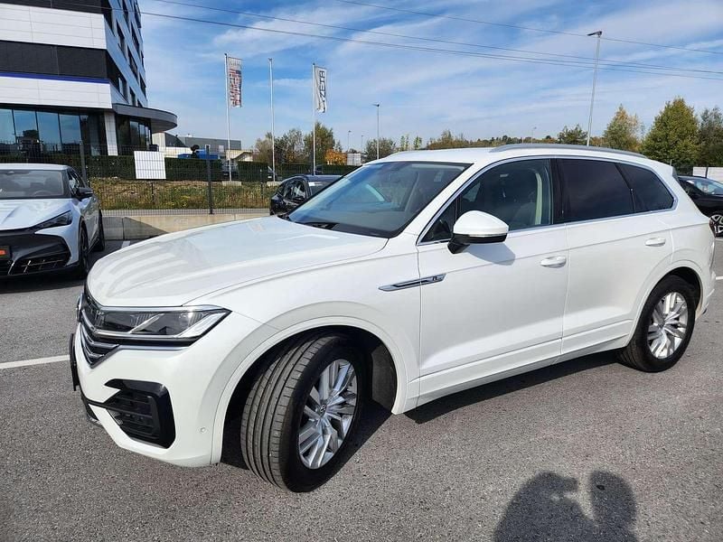 Weiß Gebraucht 2018 VW Touareg Atmosphere SUV | € 44.800 (Fairer Preis) - Bild 1/3