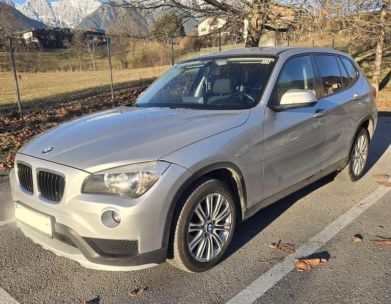 Gebraucht BMW X1 143 PS (105 kW) 2015 Silber SUV