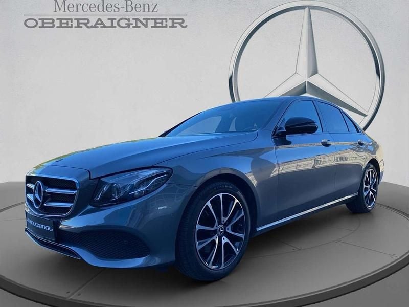 Grau Gebraucht 2019 Mercedes E220 Night Limousine | € 26.900 (Fairer Preis) - Bild 1/4