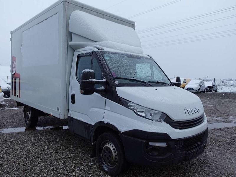 Weiß Gebraucht 2019 Iveco Daily Van | € 14.990 (Superpreis) - Bild 1/4