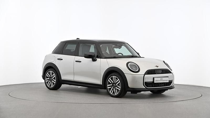 Nanuq white Gebraucht 2025 Mini Cooper Kleinwagen | € 32.400 (Fairer Preis) - Bild 1/1