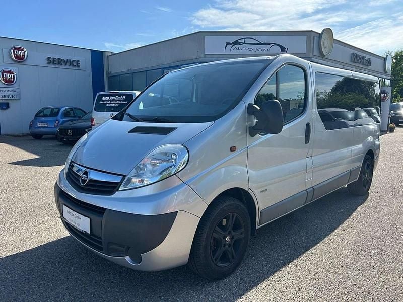 Grau Gebraucht 2014 Opel Vivaro Van / Kleinbus | € 13.990 (Superpreis) - Bild 1/4