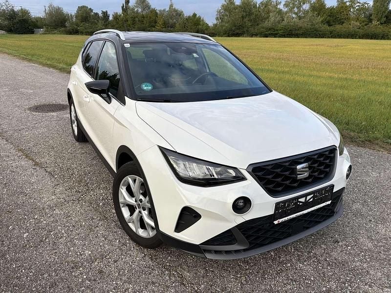 Gebraucht Seat Arona FR 110 PS (80 kW) 2022 Weiß SUV