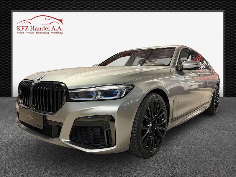 Grau Gebraucht 2019 BMW 740 M Sport Limousine | € 39.990 (Etwas zu teuer) - Bild 1/4