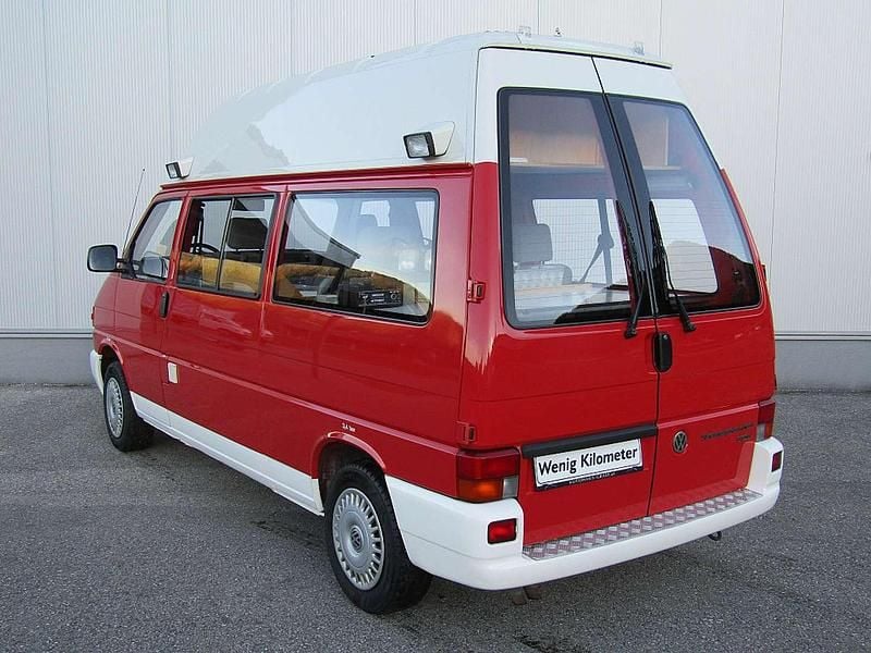 Gebraucht VW T4 102 PS (75 kW) 2000 Rot Van