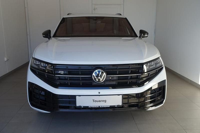 Gebraucht VW Touareg R 462 PS (339 kW) 2023 Weiss  normal SUV