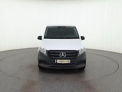 Gebraucht Mercedes Vito 136 PS (100 kW) 2026 Arktikweiß Van