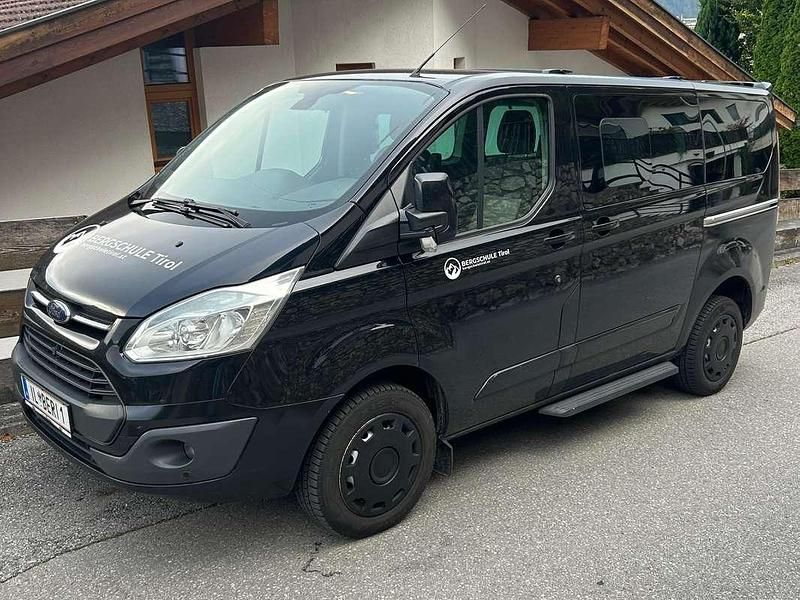 Gebraucht Ford Tourneo 155 PS (114 kW) 2013 Schwarz Van / Kleinbus
