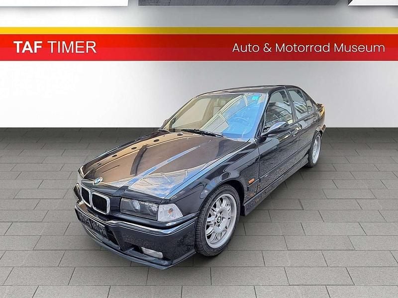 Schwarz Gebraucht 1997 BMW M3 Limousine | € 32.990 - Bild 1/4