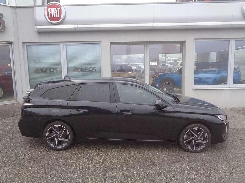 Gebraucht Peugeot 308 SW Allure 136 PS (100 kW) 2025 Schwarz Kombi