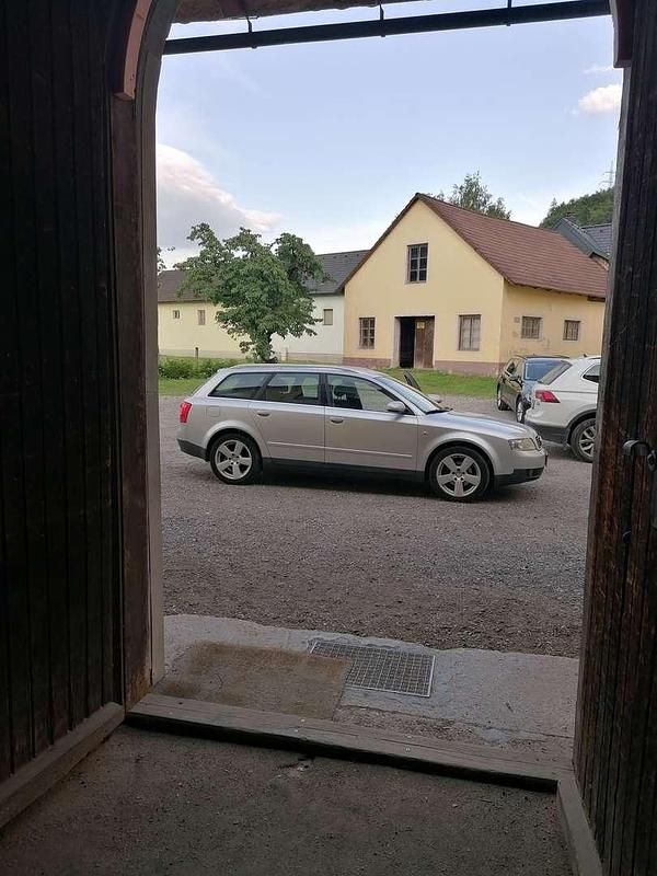 Gebraucht Audi A4 131 PS (96 kW) 2004 Silber Kombi