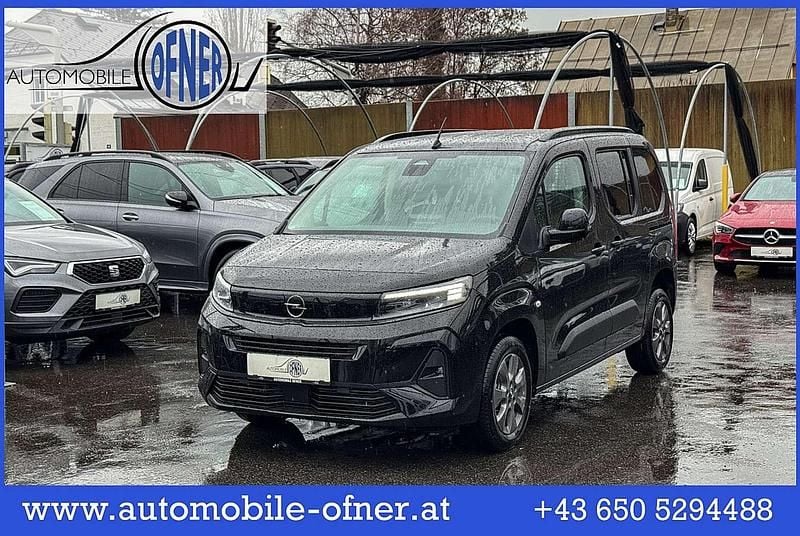 Neu Opel Combo Edition 102 PS (75 kW) 2025 Schwarz Kombi