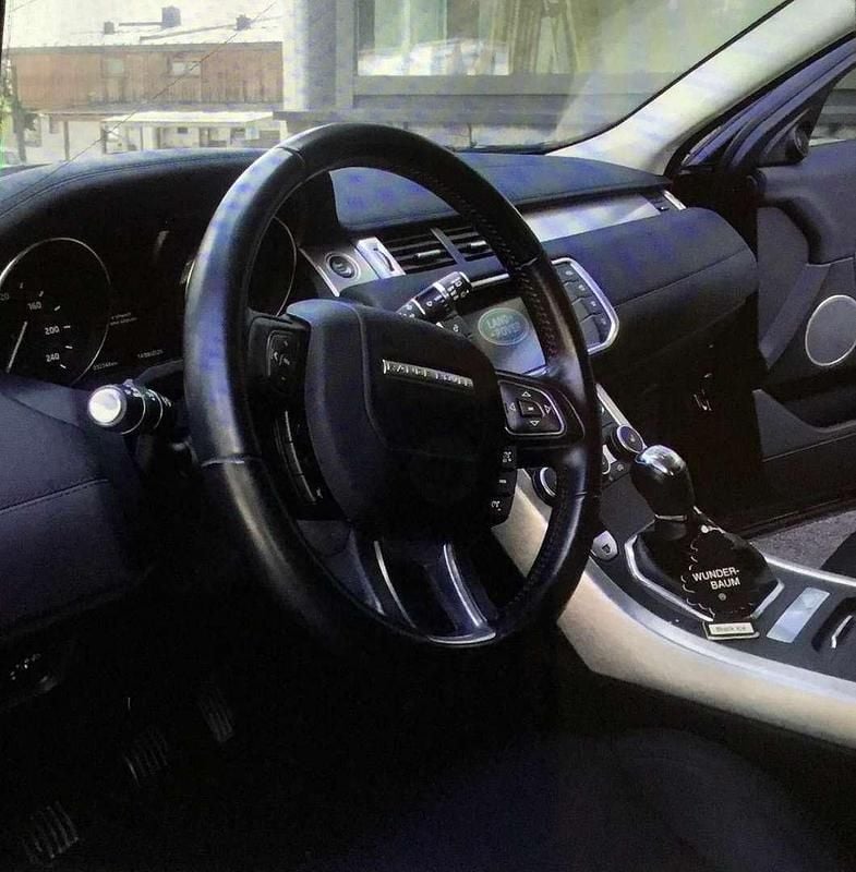 Gebraucht 2016 Land Rover Range Rover evoque Pure SUV | € 19.000 (Fairer Preis) - Bild 1/4