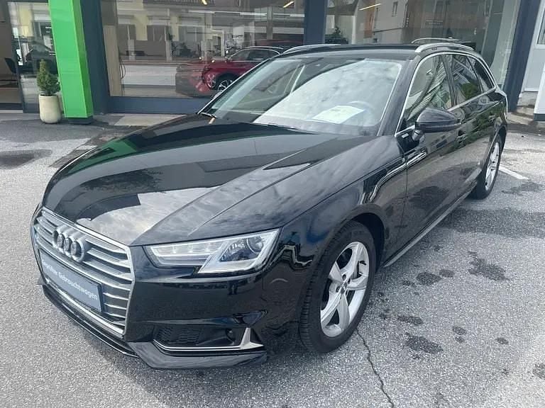 Gebraucht Audi A4 Sport 190 PS (139 kW) 2019 Schwarz  metallicperleffektno Kombi