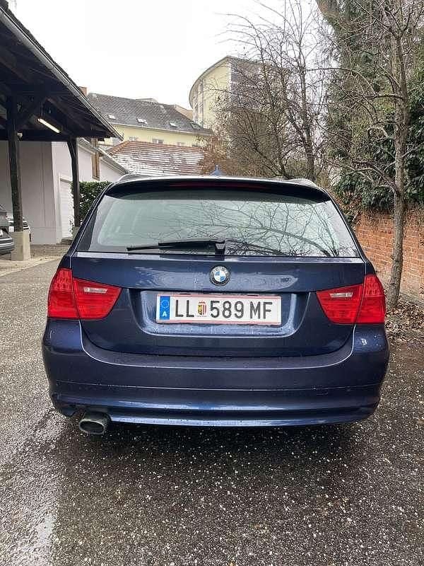 Gebraucht BMW 320 163 PS (119 kW) 2010 Kombi