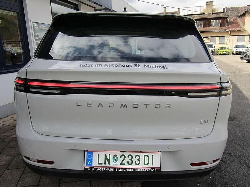 Gebraucht Leapmotor C10 160 kW (218 PS) 2025 Grau SUV