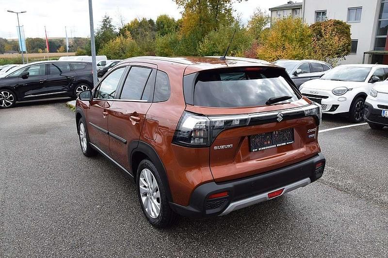 Gebraucht Suzuki SX4 S-Cross 129 PS (94 kW) 2023 Braun SUV