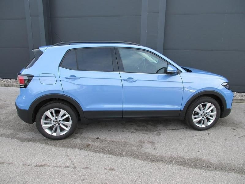 Neu VW T-Cross 115 PS (84 kW) 2025 Mittelblau  normal SUV