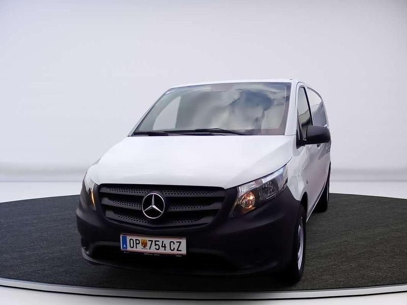 Gebraucht Mercedes Vito 102 PS (75 kW) 2025 Weiß Van