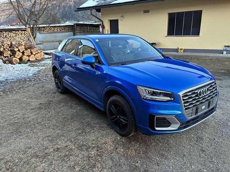 Gebraucht Audi Q2 116 PS (85 kW) 2019 Blau SUV