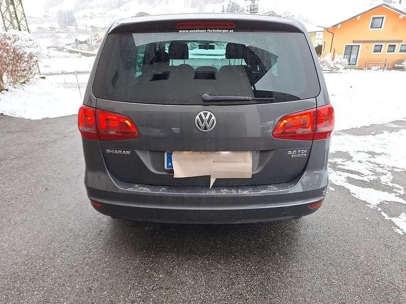 Gebraucht VW Sharan 140 PS (102 kW) 2015 Grau Van / Kleinbus