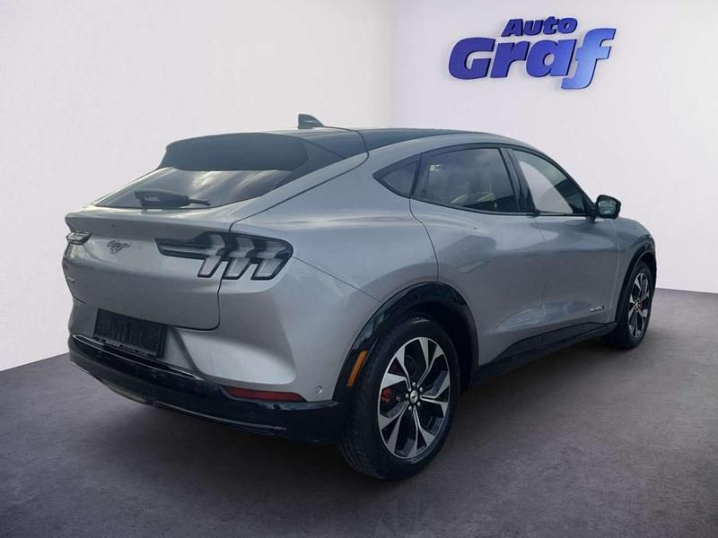 Gebraucht Ford Mustang Mach-E Extended Range 258 kW (351 PS) 2021 Silber SUV
