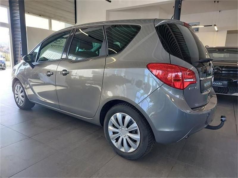 Gebraucht Opel Meriva Edition 120 PS (88 kW) 2016 Muskartgrau Van / Kleinbus