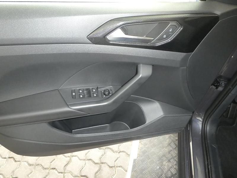 Gebraucht VW T-Cross 95 PS (69 kW) 2025 Grau SUV