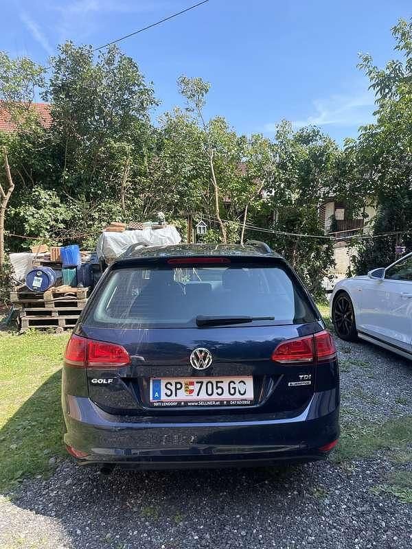 Gebraucht VW Golf VII Comfortline 110 PS (80 kW) 2016 Limousine