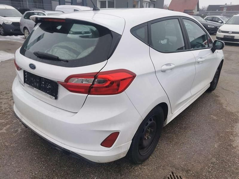 Gebraucht Ford Fiesta ST-Line 101 PS (74 kW) 2018 Weiß Kleinwagen