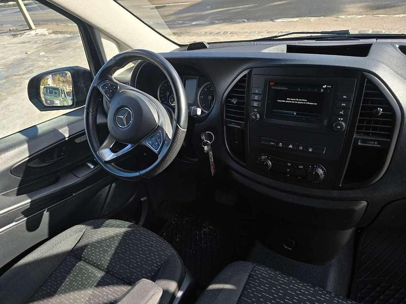 Gebraucht Mercedes Vito 136 PS (100 kW) 2021 Schwarz Van