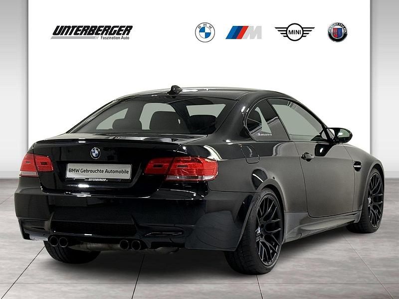Gebraucht BMW M3 420 PS (308 kW) 2010 Schwarz Coupé