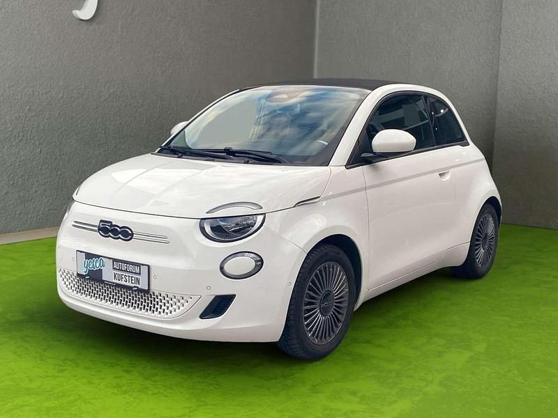 Weiß Gebraucht 2021 Fiat 500e Icon Cabrio | € 18.790 (Fairer Preis) - Bild 1/4