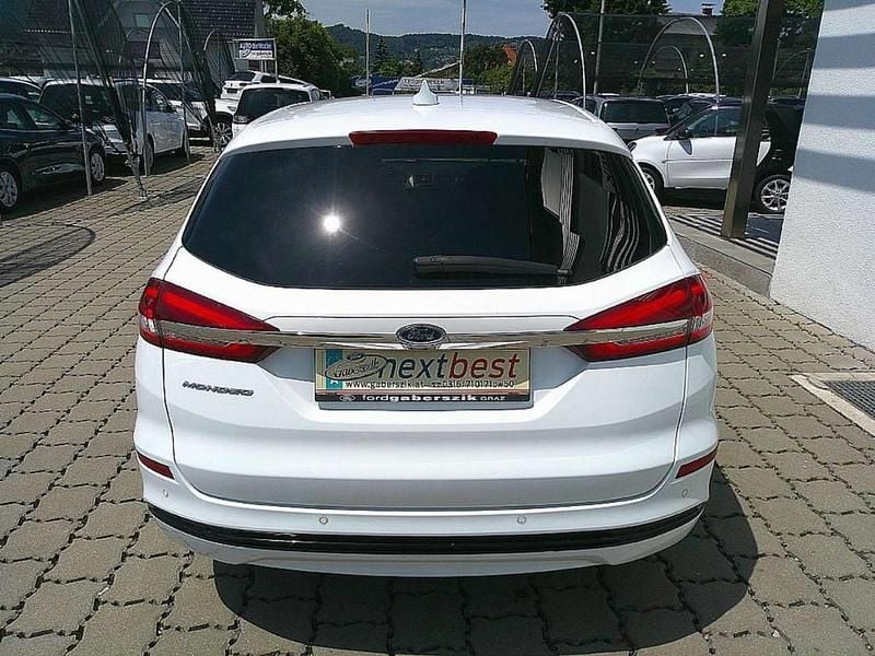 Gebraucht Ford Mondeo Titanium 140 PS (102 kW) 2020 Weiß Kombi