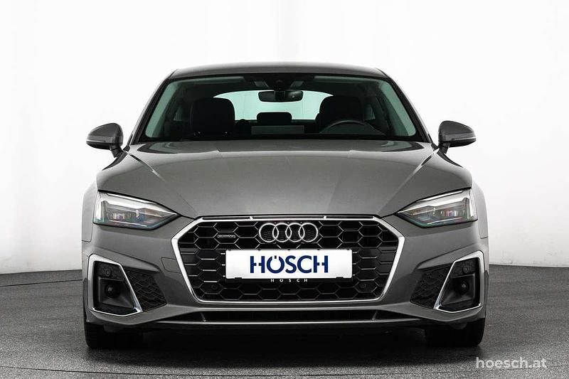 Gebraucht Audi A5 Sportback S-Line 204 PS (150 kW) 2023 Grau Kleinwagen