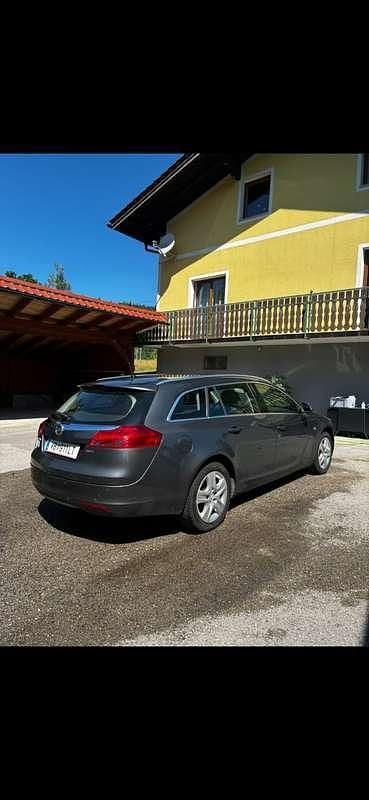 Gebraucht Opel Insignia Cosmo 131 PS (96 kW) 2009 Kombi
