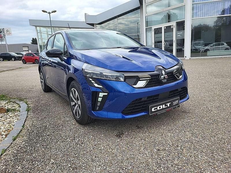 Neu Mitsubishi Colt Invite 91 PS (66 kW) 2025 Blau Kleinwagen