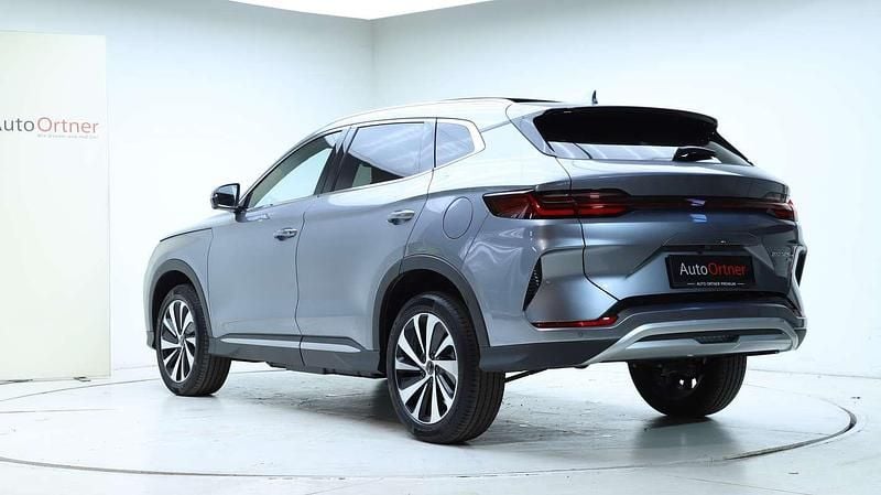 Neu BYD Seal U Boost 218 PS (160 kW) 2025 Grau SUV