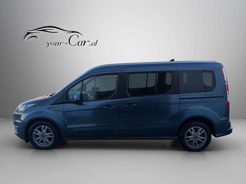 Gebraucht Ford Tourneo Titanium 120 PS (88 kW) 2021 Blau Van / Kleinbus