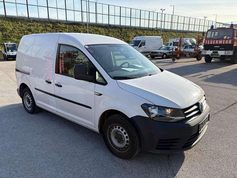 Gebraucht VW Caddy 110 PS (80 kW) 2019 Weiß Van / Kleinbus