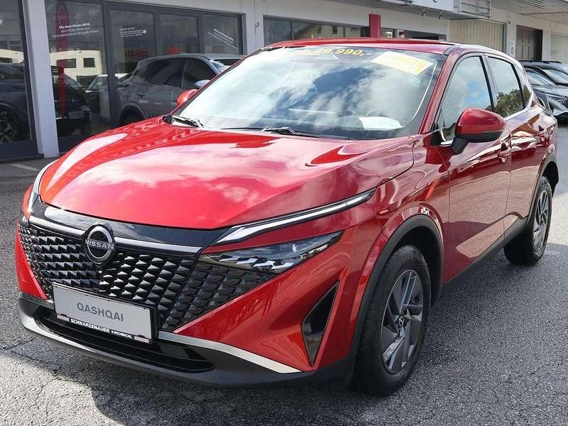 Rot Gebraucht 2024 Nissan Qashqai Acenta SUV | € 27.990 (Teuer) - Bild 1/4