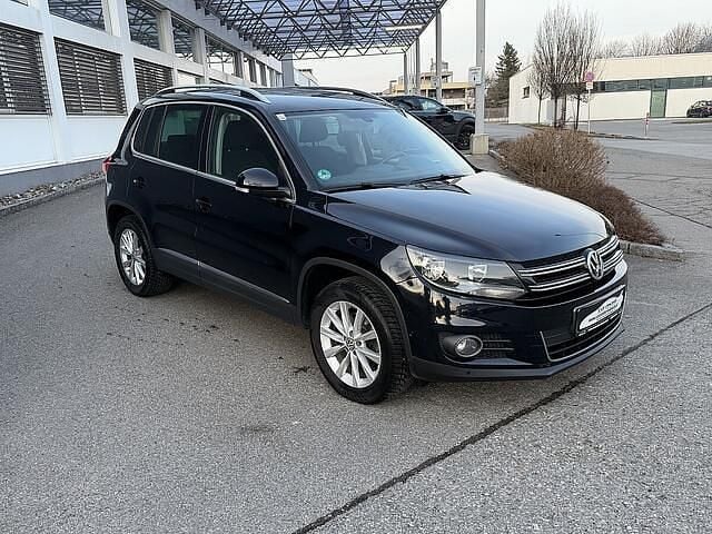 Gebraucht VW Tiguan Sport 140 PS (102 kW) 2011 Schwarz SUV