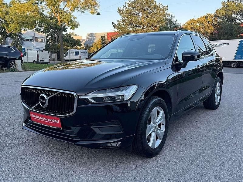 Schwarz Gebraucht 2020 Volvo XC60 Momentum SUV | € 27.990 (Fairer Preis) - Bild 1/4