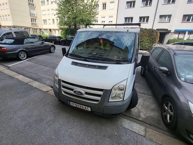 Weiß Gebraucht 2010 Ford Transit Kombi | € 2.000 - Bild 1/3