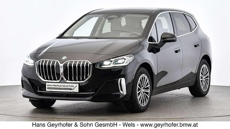 Schwarz Gebraucht 2024 BMW 218 Luxury Line Kombi | € 35.980 (Etwas zu teuer) - Bild 1/4