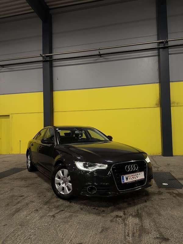 Gebraucht Audi A6 136 PS (100 kW) 2013 Grau Limousine