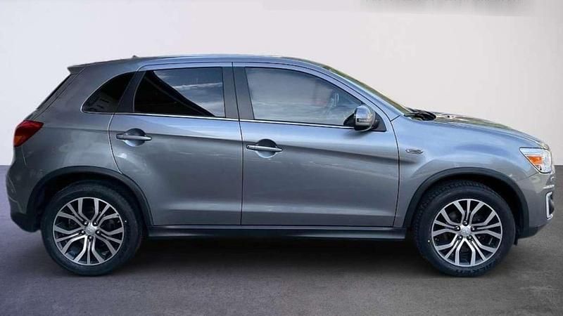 Gebraucht Mitsubishi ASX Instyle 114 PS (83 kW) 2017 Grau SUV