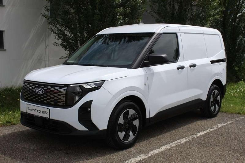 Gebraucht Ford E-Transit Trend 100 kW (136 PS) 2025 Weiß Van